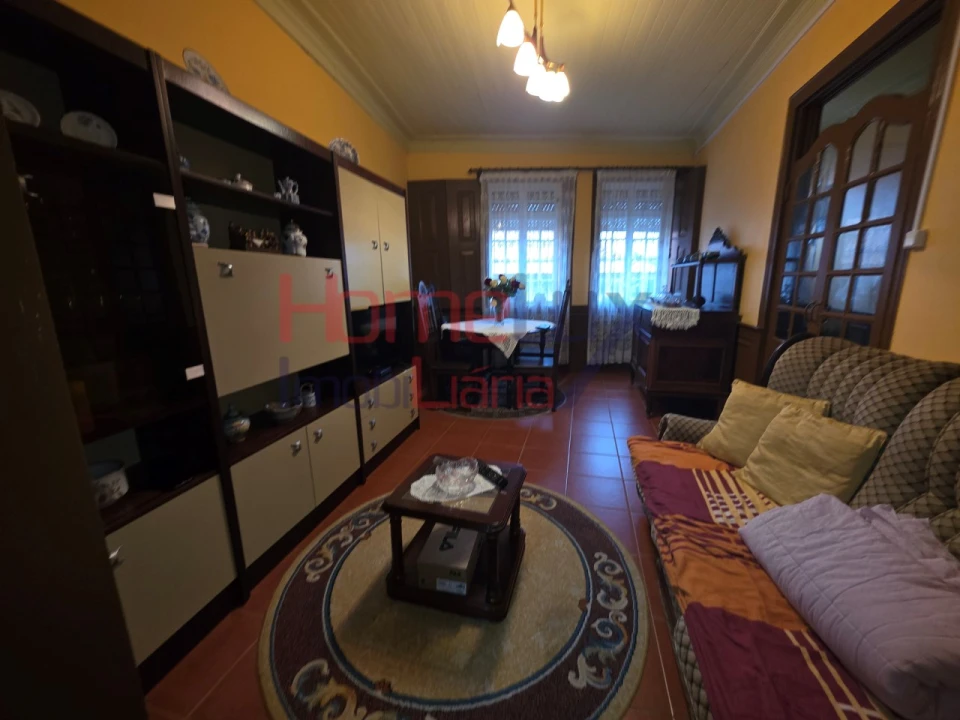 Moradia T4 para Venda em Silgueiros Foto 11