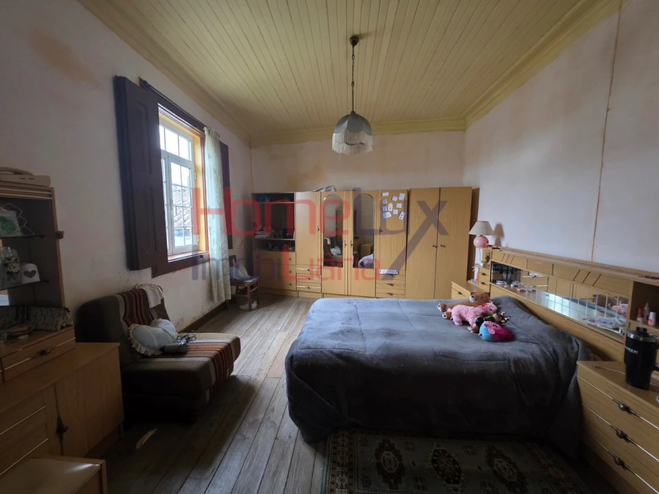 Moradia T4 para Venda em Silgueiros Foto 45