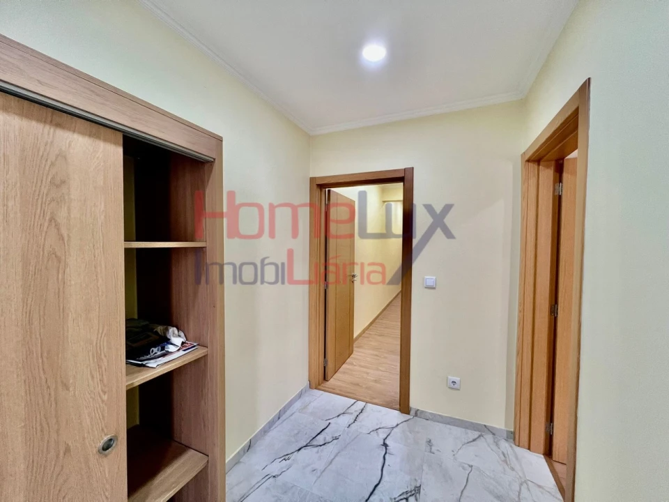 Moradia T4 para Venda em Campanhã Foto 3