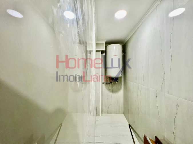 Moradia T4 para Venda em Campanhã Foto 14