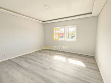 Moradia T4 para Venda em Santa Maria de Lamas
