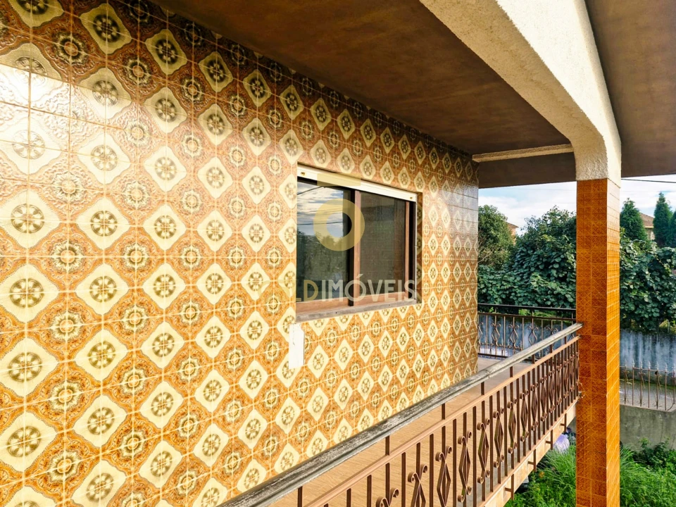 Moradia T4 para Venda em Santa Maria de Lamas Foto 6