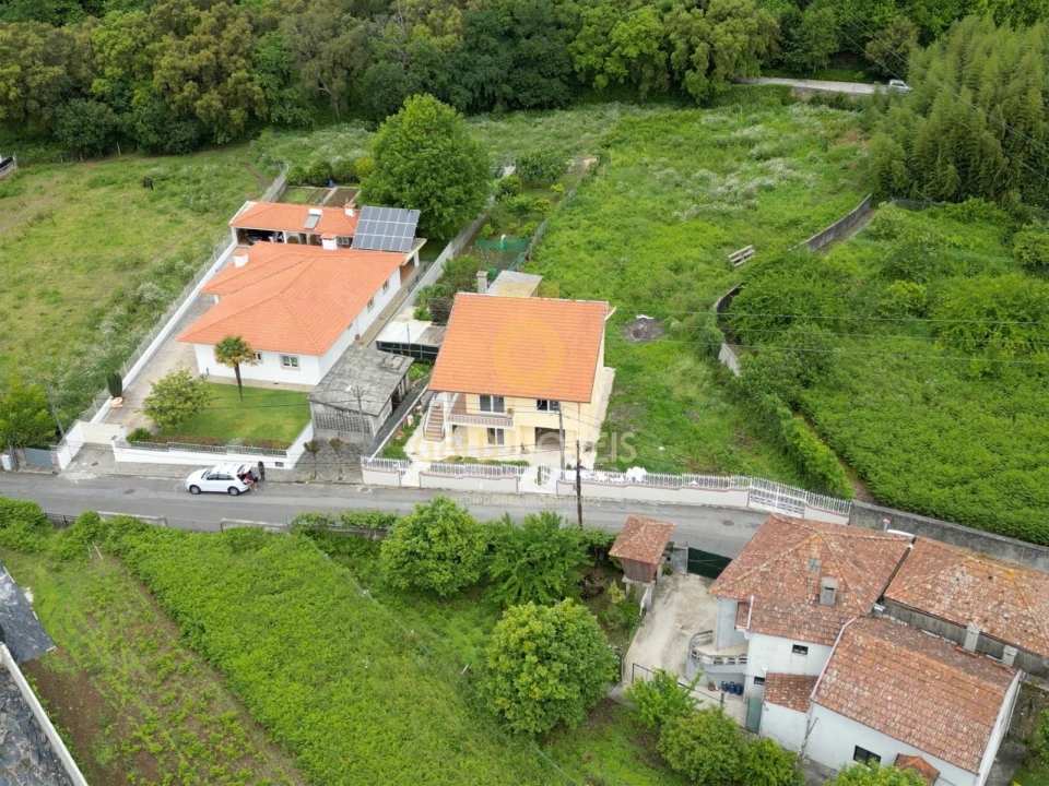 Moradia T4 para Venda em Santa Maria de Lamas Foto 14