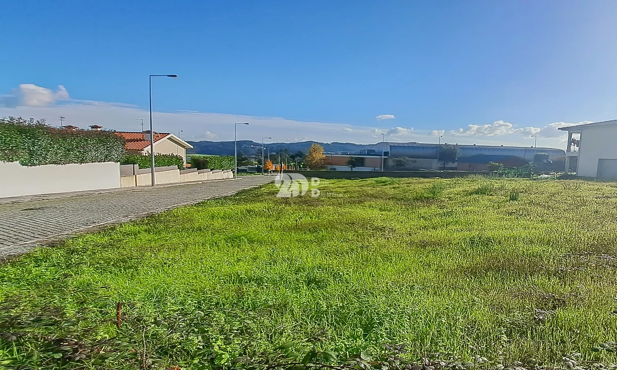 Terreno para Venda em Antas e Abade de Vermoim Foto 5