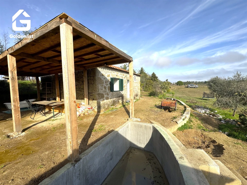 Quinta T1 para Venda em Escalos de Cima e Lousa Foto 41