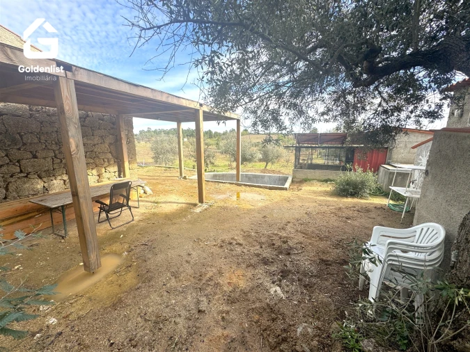 Quinta T1 para Venda em Escalos de Cima e Lousa Foto 44