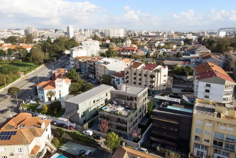 Apartamento T3 para Venda em Lordelo do Ouro e Massarelos Foto 2