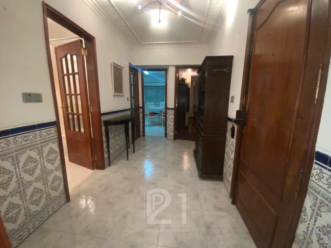 Apartamento T1 para Venda em Massamá e Monte Abraão Foto 11