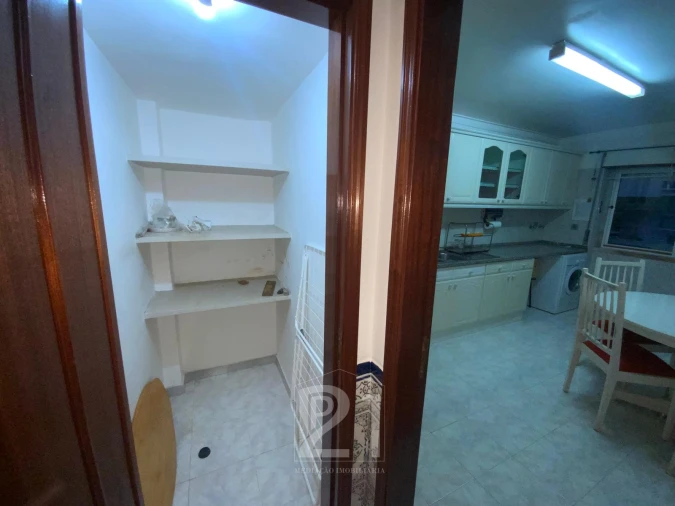 Apartamento T1 para Venda em Massamá e Monte Abraão Foto 22