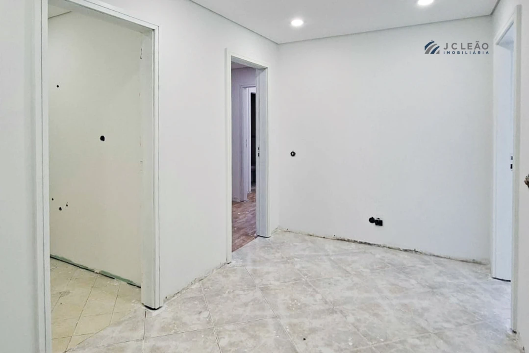 Apartamento T4 para Venda em Paredes Foto 3