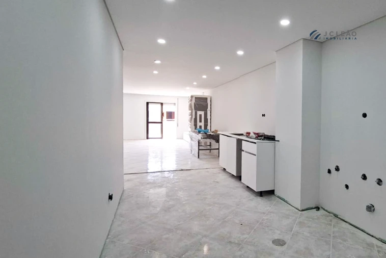 Apartamento T4 para Venda em Paredes Foto 7