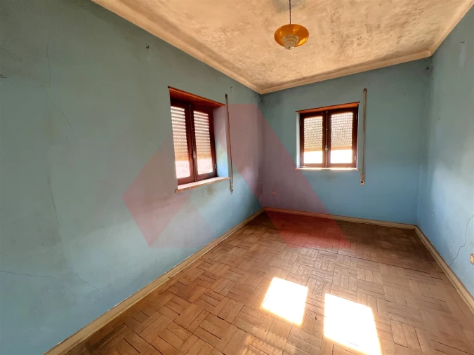 Moradia T3 para Venda em Covas e Vila Nova de Oliveirinha Foto 8