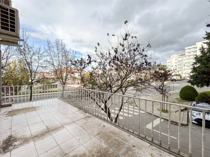 Loja para Arrendamento em Castelo Branco Foto 32