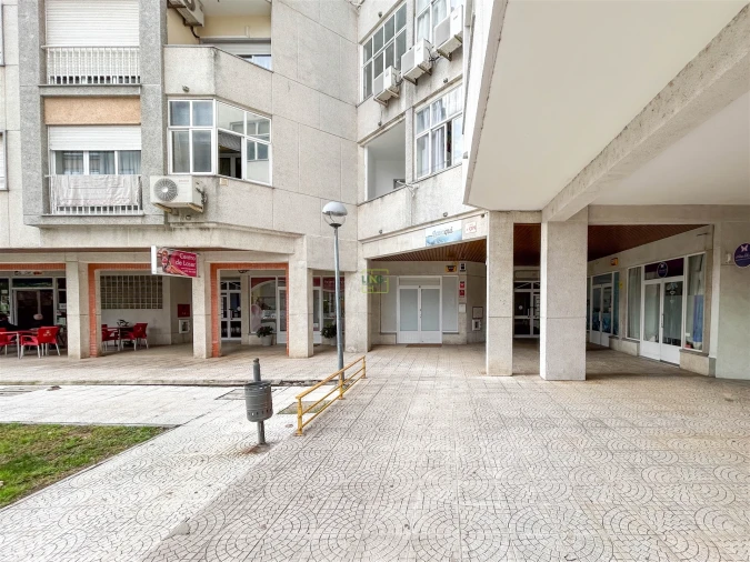 Loja para Arrendamento em Castelo Branco Foto 38