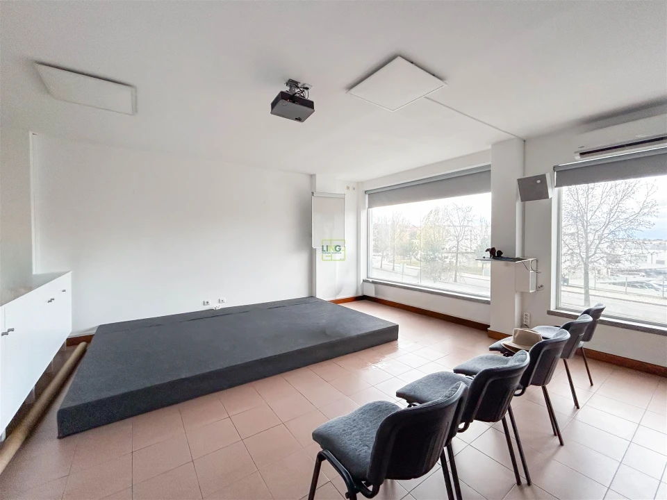 Loja para Arrendamento em Castelo Branco Foto 10