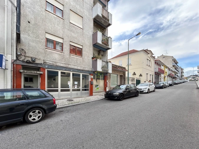 Prédio para Venda em Castelo Branco Foto 60