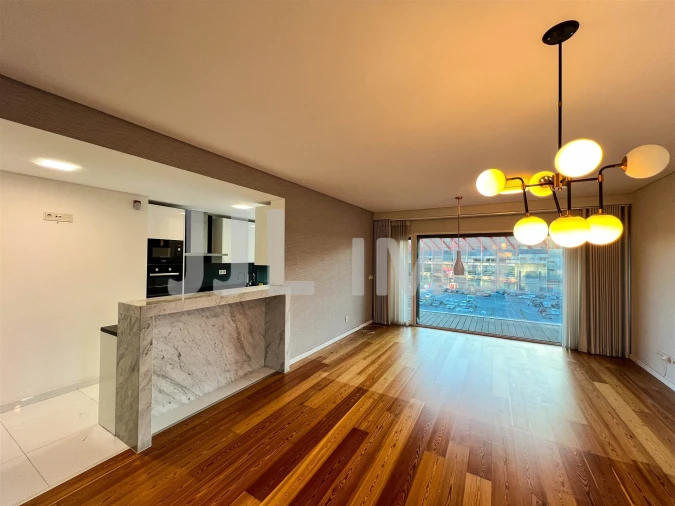 Apartamento T2 para Arrendamento em São Domingos de Benfica Foto 3