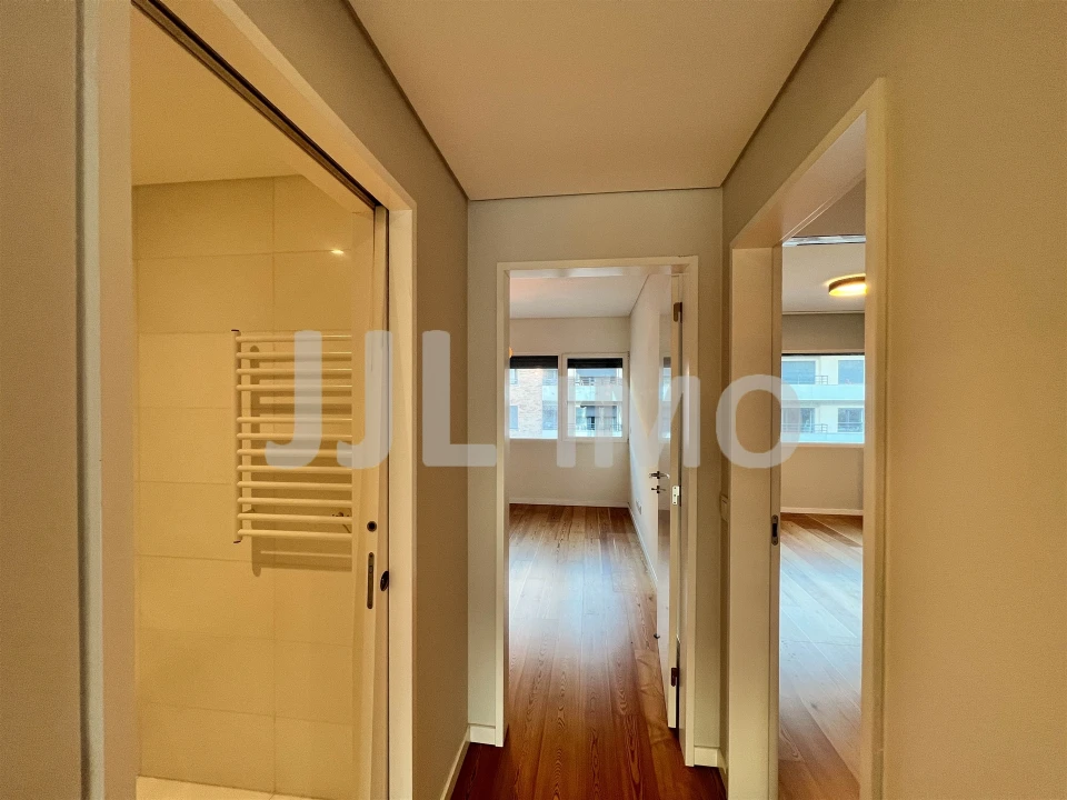 Apartamento T2 para Arrendamento em São Domingos de Benfica Foto 12