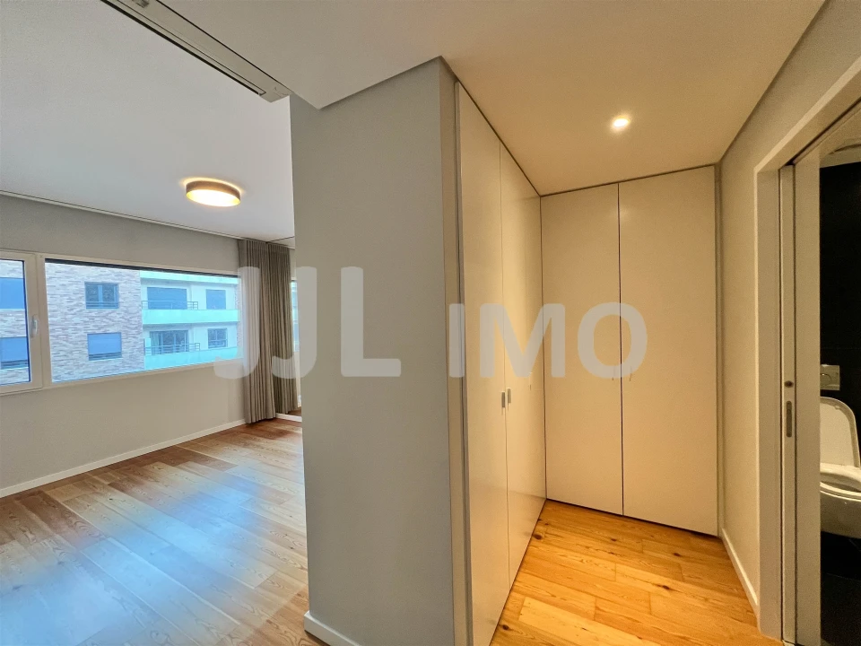 Apartamento T2 para Arrendamento em São Domingos de Benfica Foto 17