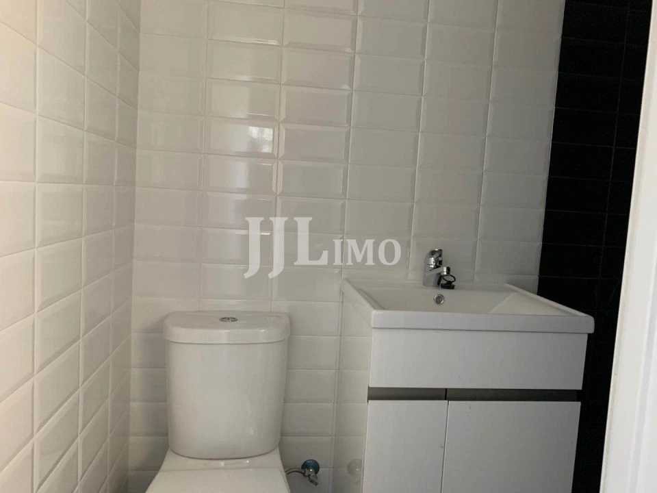 Moradia T2 para Arrendamento em Olivais Foto 13