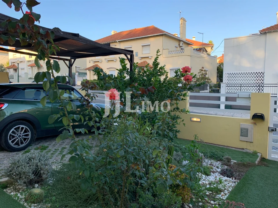 Moradia T2 para Arrendamento em Olivais Foto 2