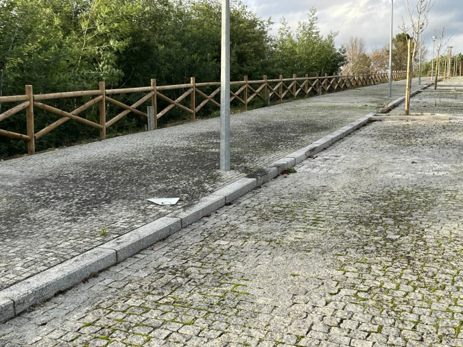 Terreno para Venda em Abraveses Foto 5