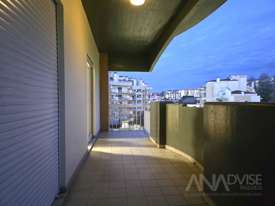 Apartamento T3 para Arrendamento em Viseu Foto 22