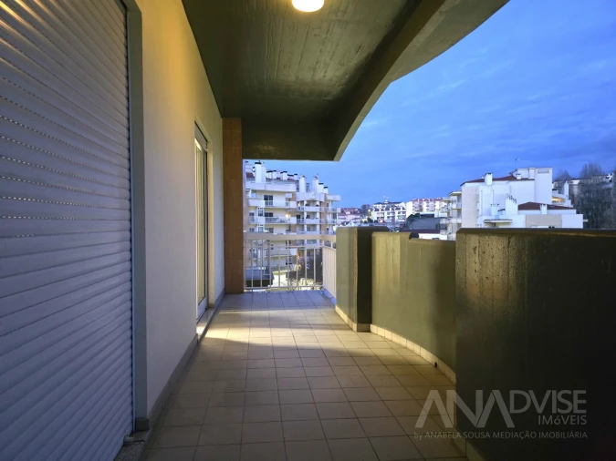 Apartamento T3 para Arrendamento em Viseu Foto 22