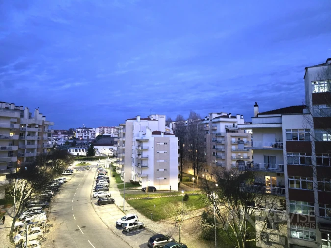 Apartamento T3 para Arrendamento em Viseu Foto 23