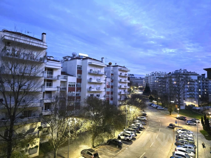 Apartamento T3 para Arrendamento em Viseu Foto 24