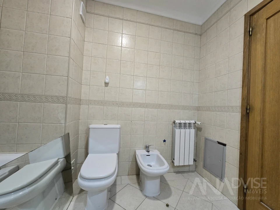 Apartamento T3 para Arrendamento em Viseu Foto 16