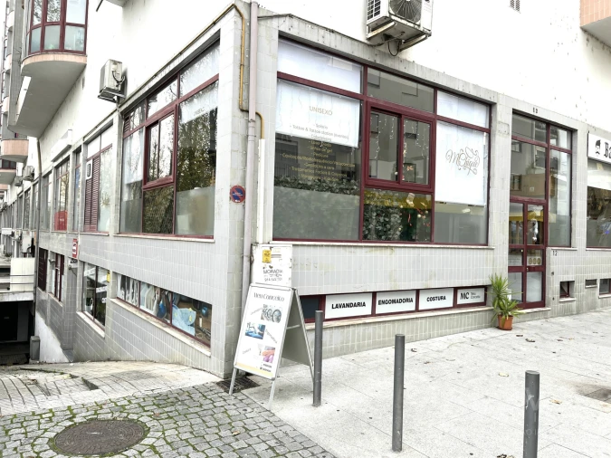 Loja para Arrendamento em Viseu Foto 4