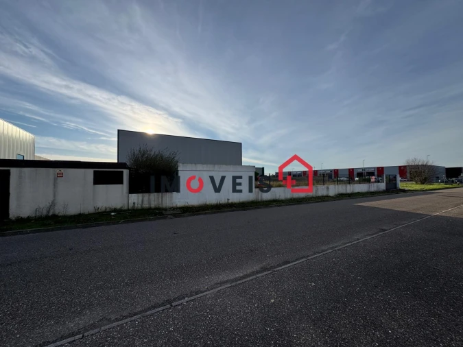 Armazém para Venda em Almeirim Foto 4