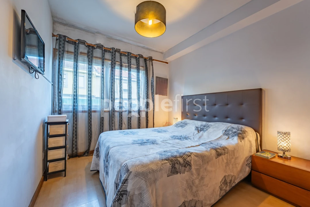 Apartamento T2 para Venda em Vilar de Andorinho Foto 18