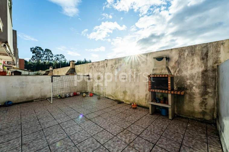 Apartamento T2 para Venda em Vilar de Andorinho Foto 20