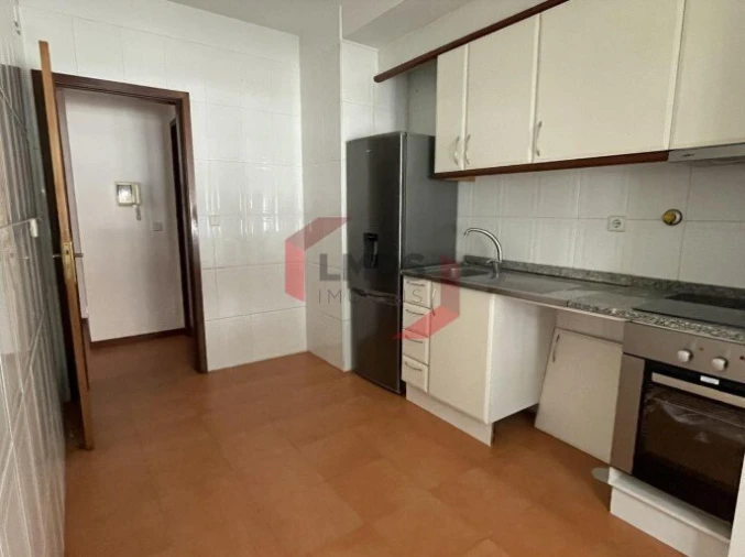 Apartamento T2 para Venda em Matosinhos e Leça da Palmeira Foto 11