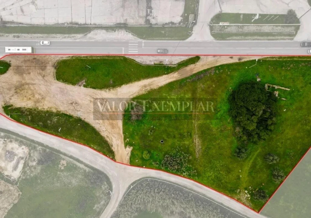 Terreno para Venda em Moita Foto 9