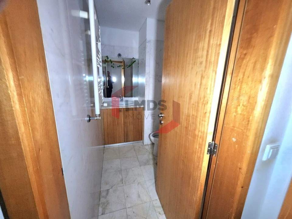 Apartamento T2 para Venda em Oliveira do Douro Foto 11