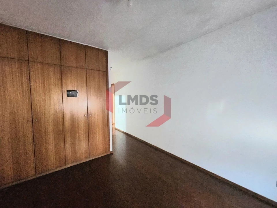 Apartamento T2 para Venda em Oliveira do Douro Foto 19
