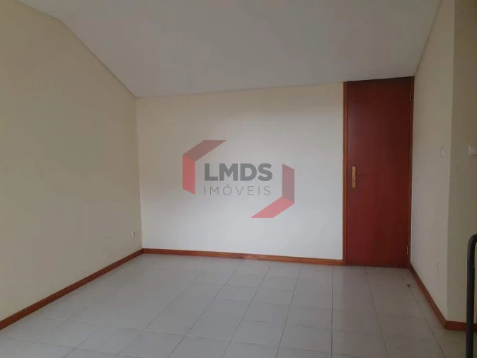 Apartamento T3 para Venda em São Mamede de Infesta e Senhora da Hora Foto 13