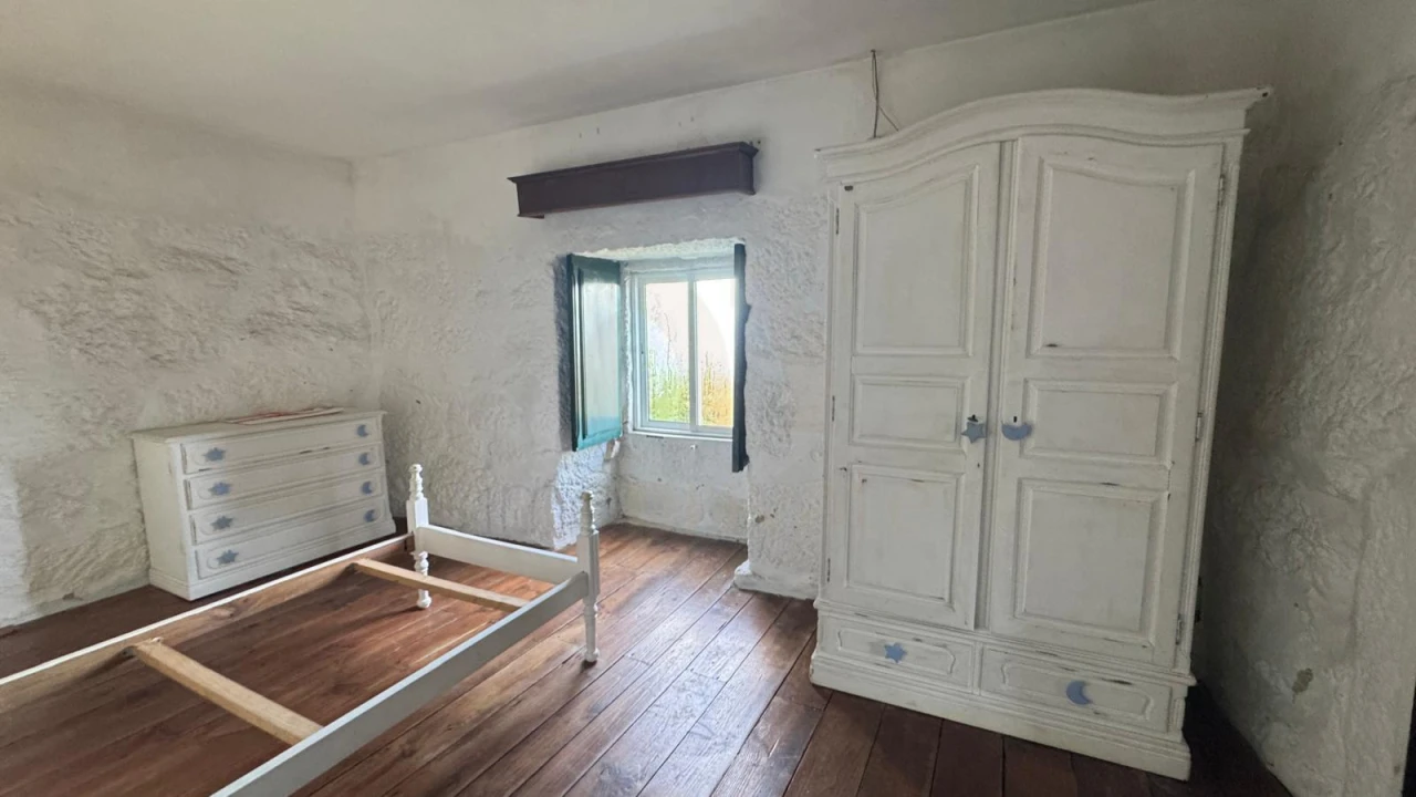 Moradia T3 para Venda em Vilarinho Foto 8