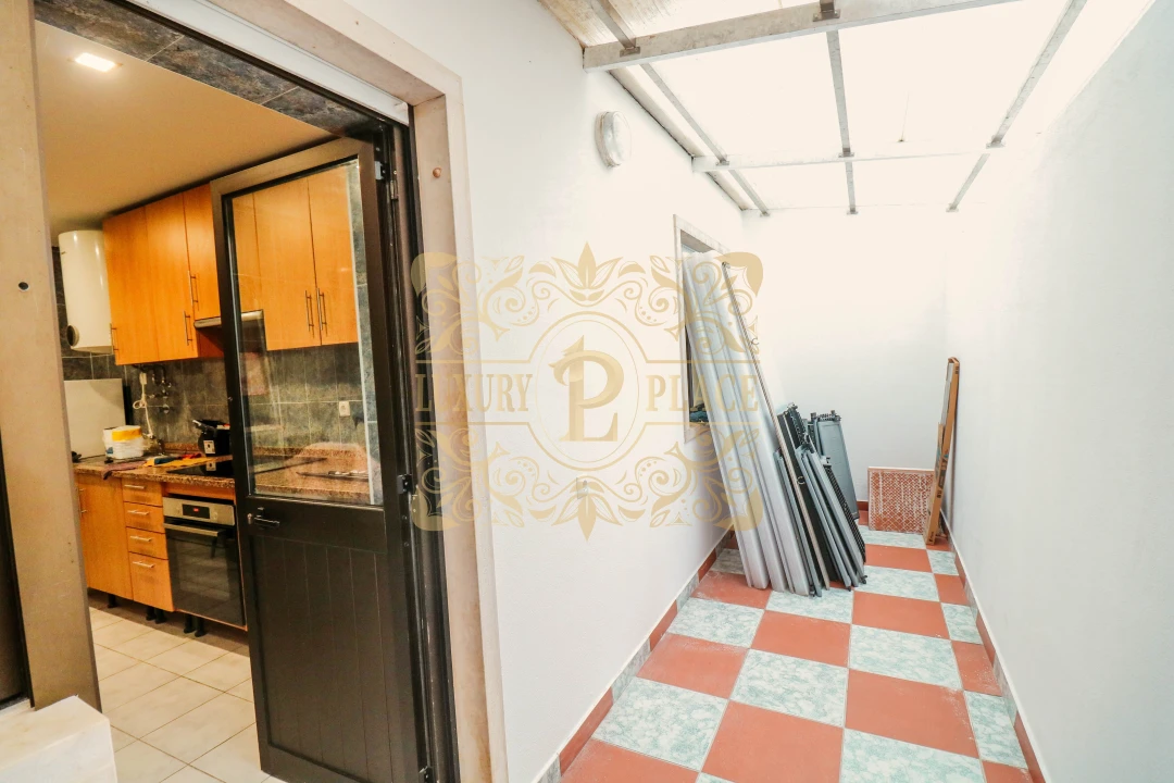 Apartamento T2 para Venda em Sesimbra (Castelo) Foto 6