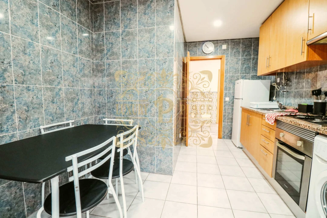 Apartamento T2 para Venda em Sesimbra (Castelo) Foto 9