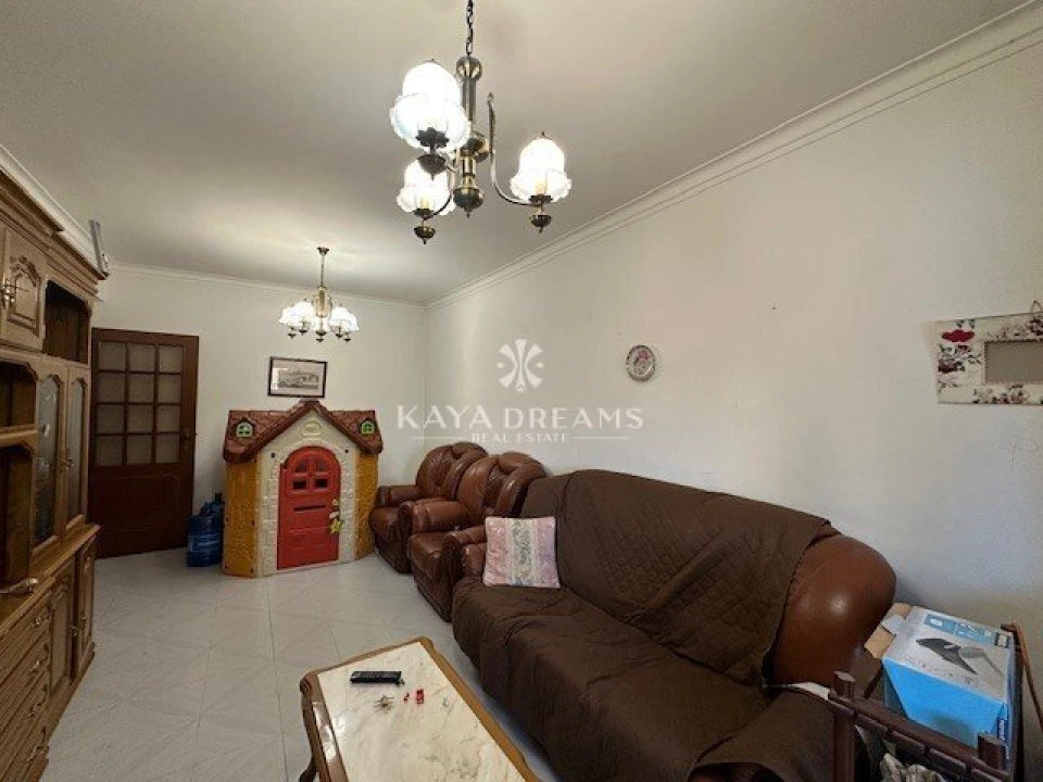 Apartamento T2 para Venda em Odivelas Foto 4