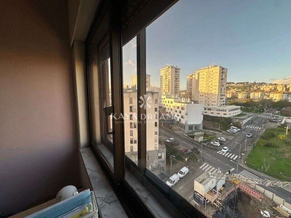 Apartamento T2 para Venda em Odivelas Foto 11