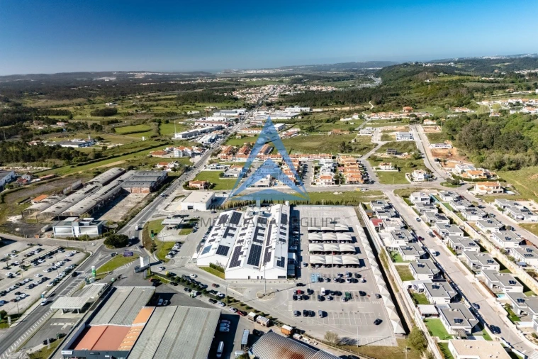 Moradia T5 para Venda em Tornada e Salir do Porto Foto 13