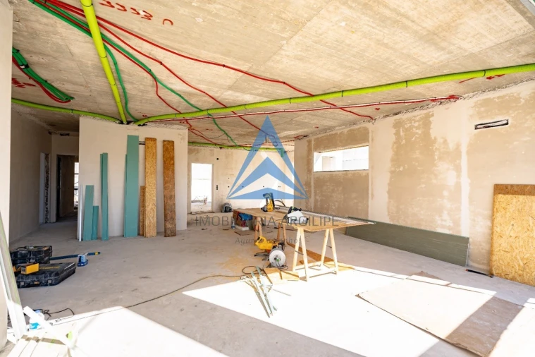 Moradia T5 para Venda em Tornada e Salir do Porto Foto 6