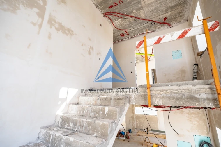 Moradia T5 para Venda em Tornada e Salir do Porto Foto 11