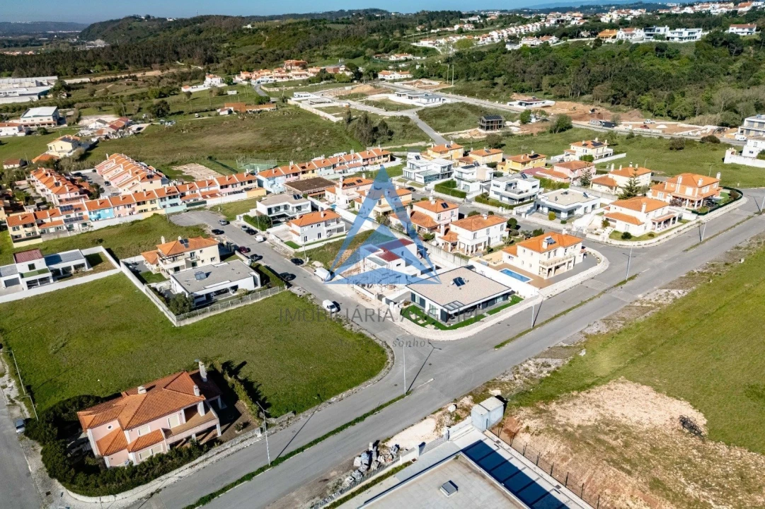 Moradia T5 para Venda em Tornada e Salir do Porto Foto 12