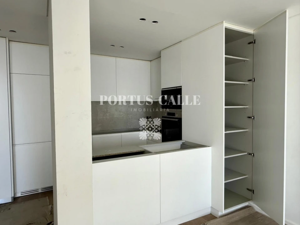 Apartamento T1 para Venda em Mafamude e Vilar do Paraíso Foto 11